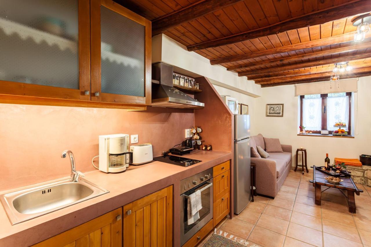 Petalidi Olive Garden Stone House Near The Beach Buitenkant foto