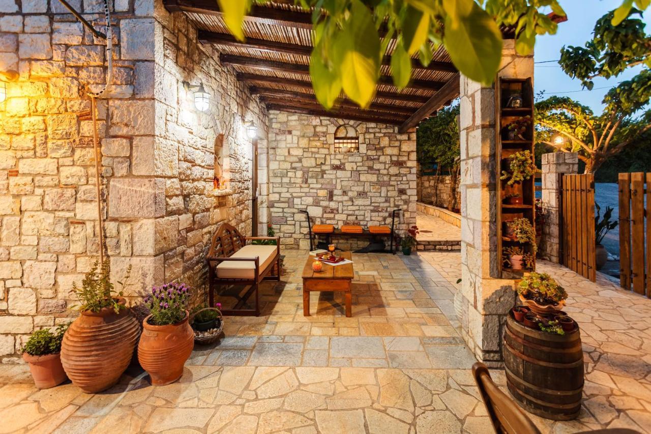 Petalidi Olive Garden Stone House Near The Beach Buitenkant foto