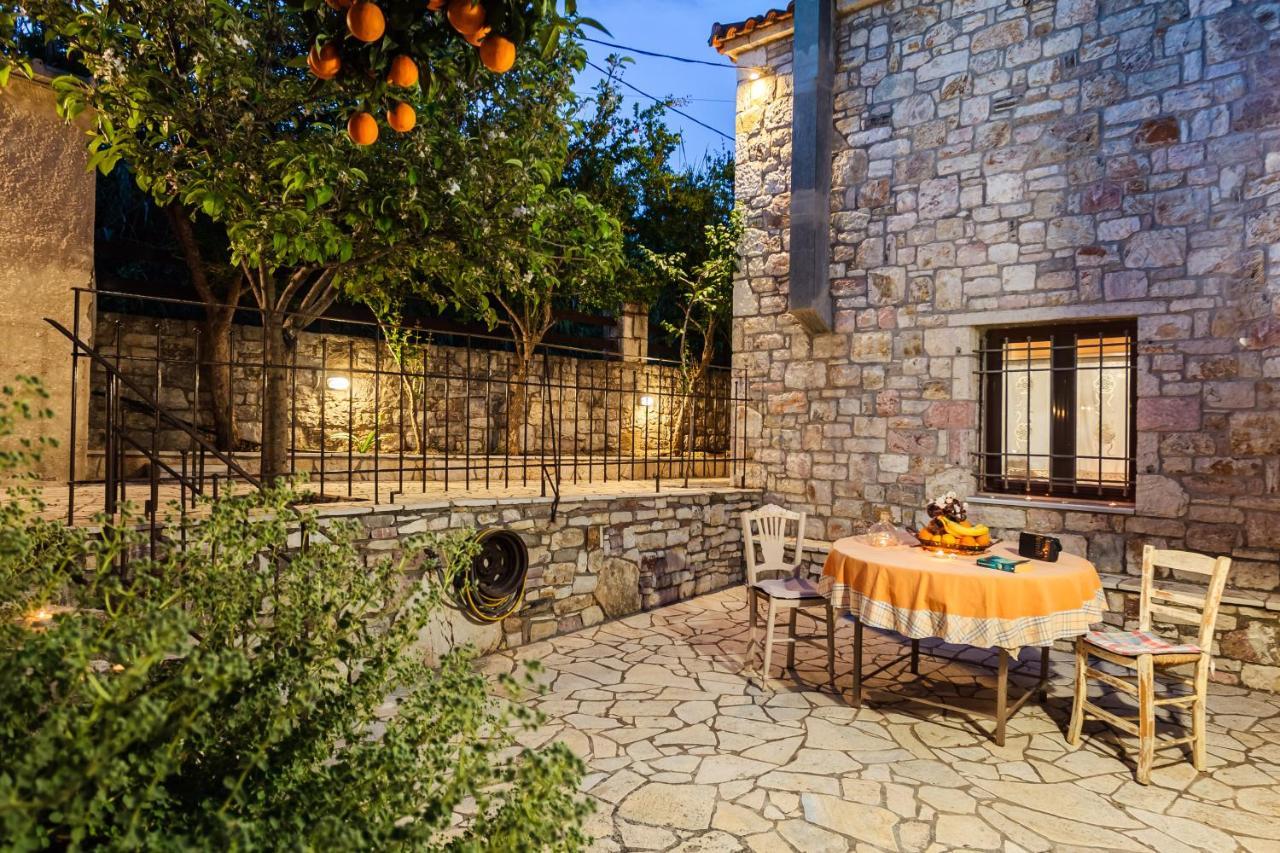 Petalidi Olive Garden Stone House Near The Beach Buitenkant foto