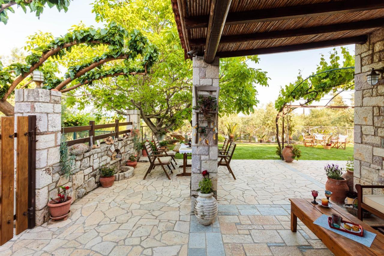 Petalidi Olive Garden Stone House Near The Beach Buitenkant foto